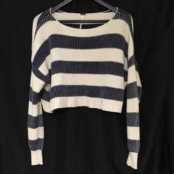 Free People Sweaters - Free People cropped sweater |  off the shoulder sweater